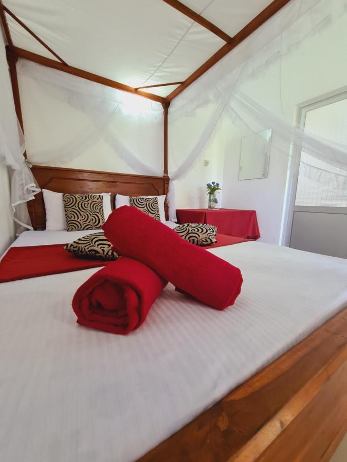 Peacock Villa Resort อุดาวาลาเว ภายนอก รูปภาพ